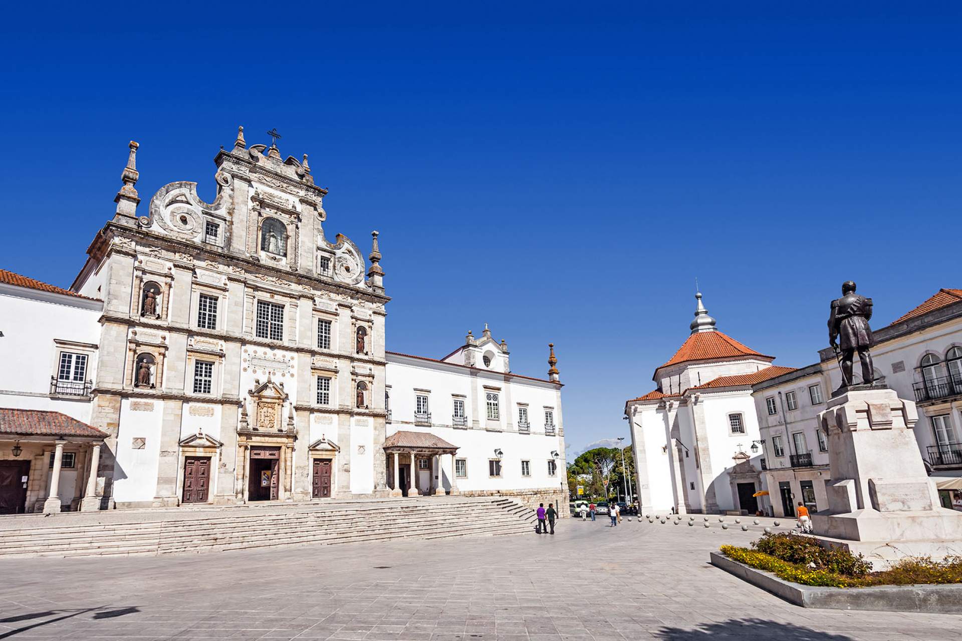 Santarém Cathedral / Santarém / Stock Photos Art_ Shutterstock