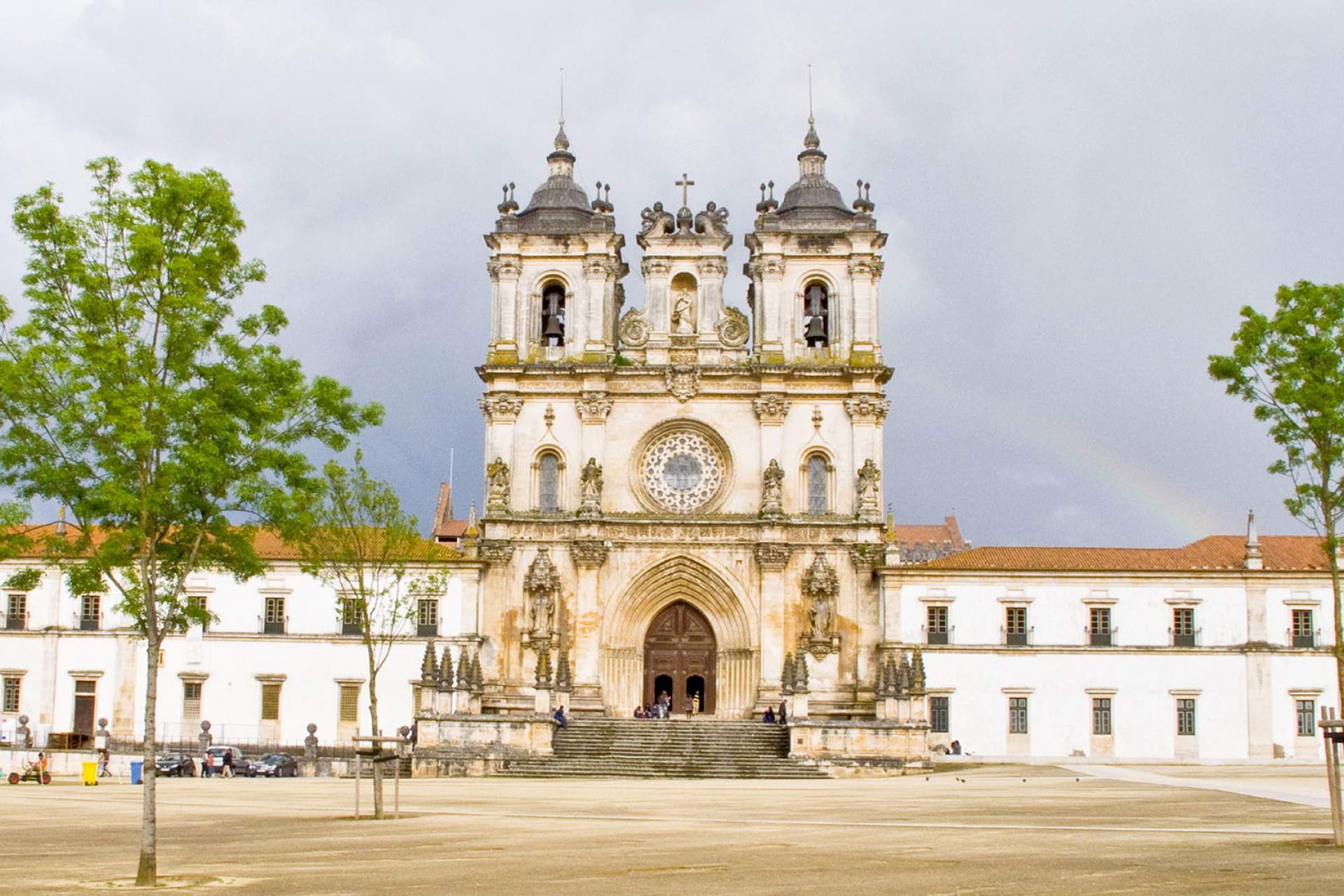 Monastery of Alcobaça / Alcobaça / Fotowan_Shutterstock