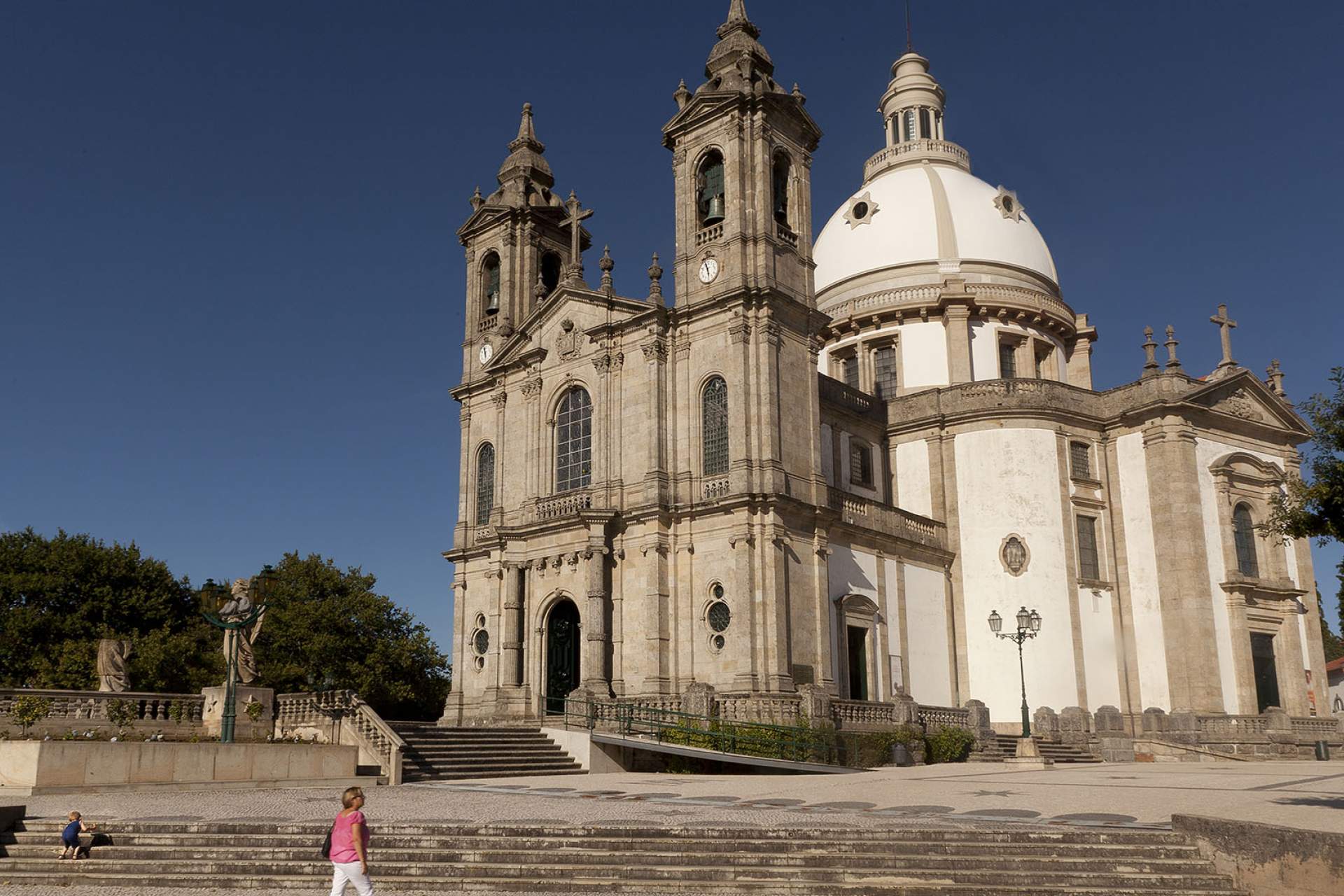 Exterior del Santuario de Nossa Senhora de Sameiro, Braga / Braga / Francisco Carvalho