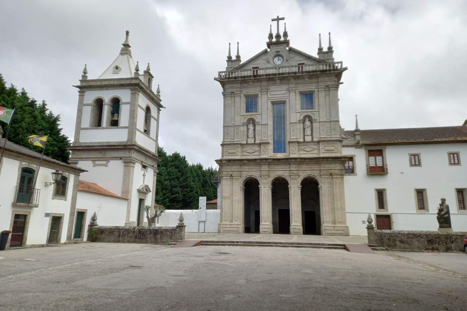 Grijo Monastery in VNGaia / Vila Nova de Gaia / Câmara Municipal de Vila Nova de Gaia