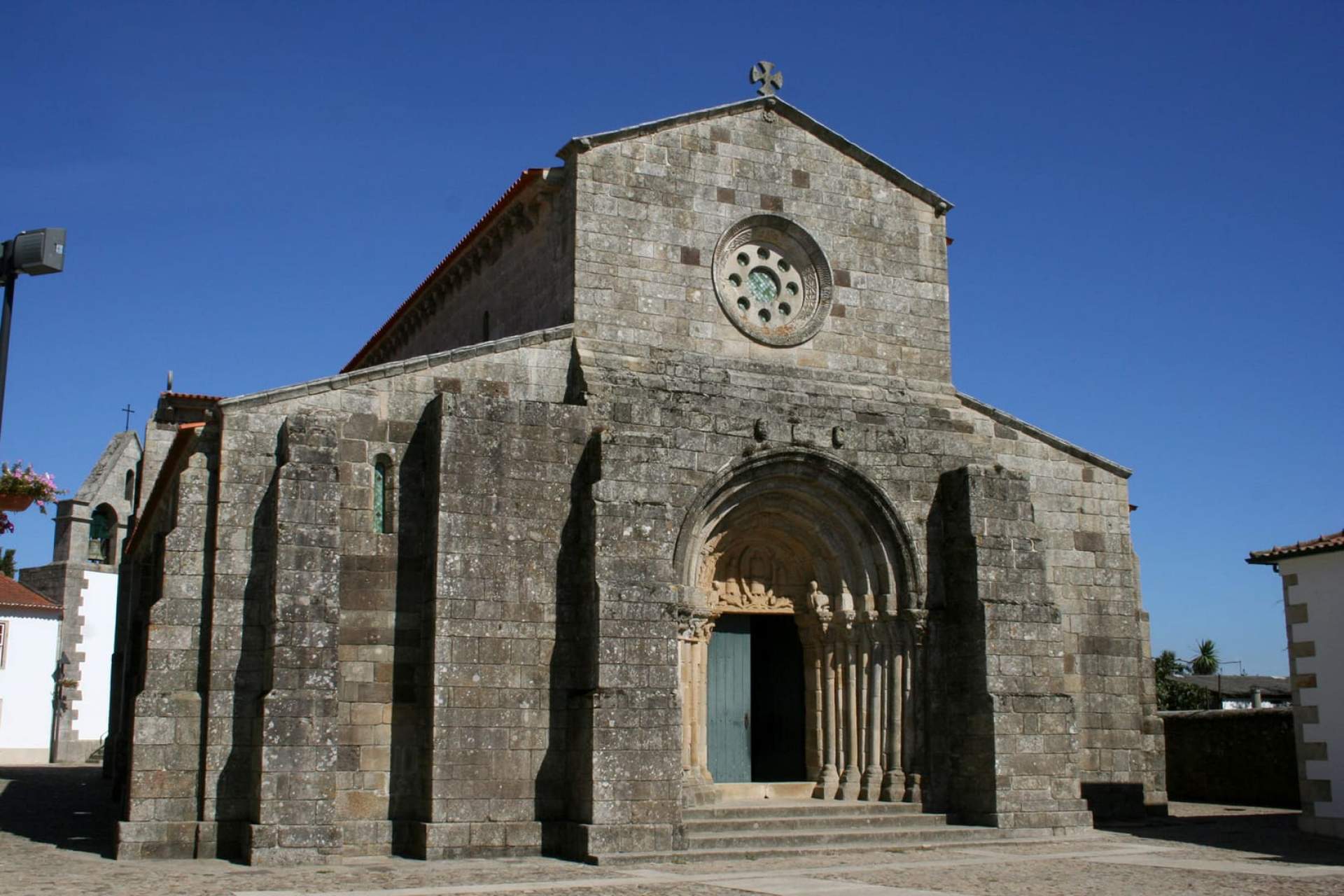 Church of São Pedro de Rates - Póvoa de Varzim / Póvoa de Varzim / Câmara Municipal da Póvoa de Varzim