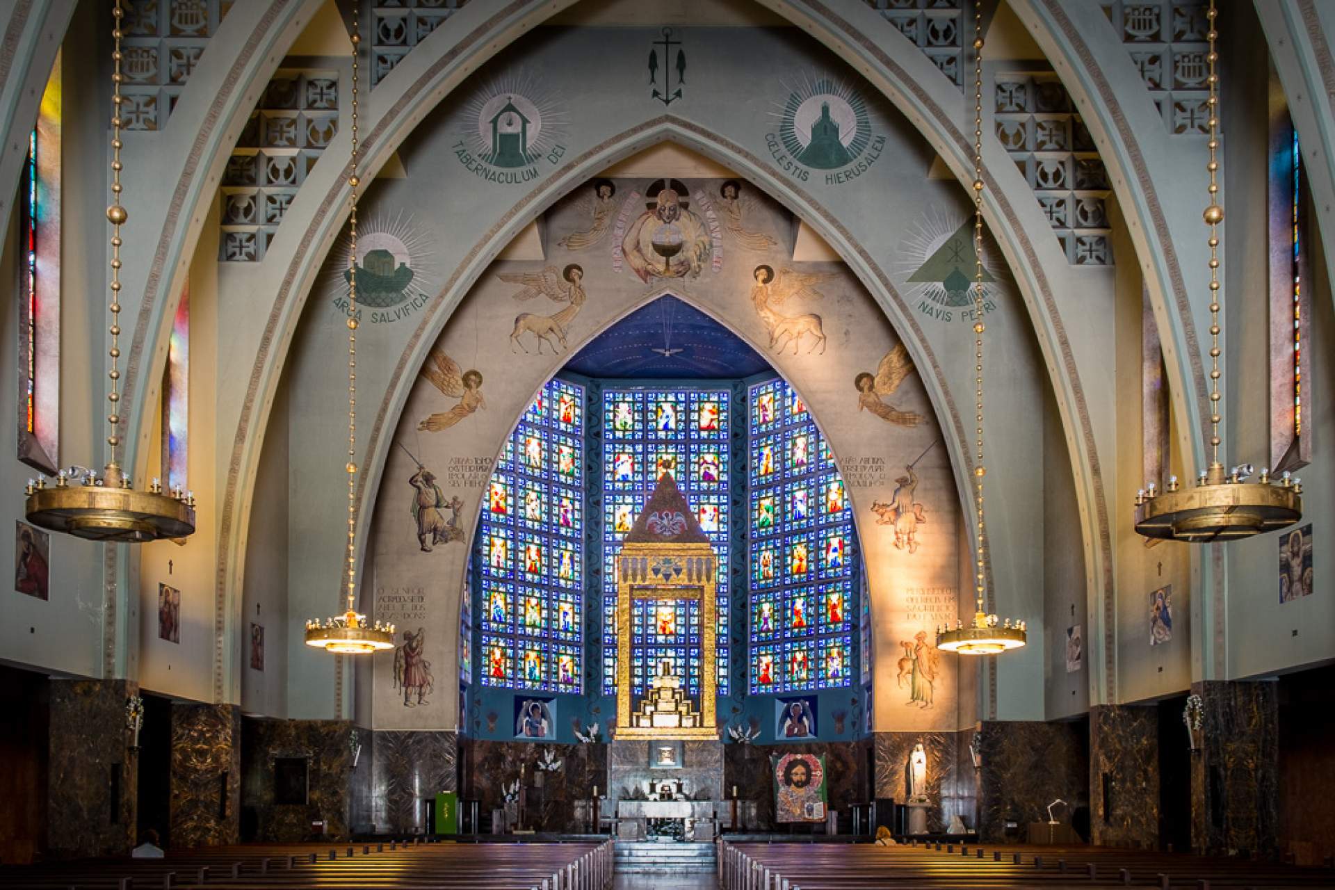 Interior of Our Lady of Fátima Church, Lisbon / Lisboa / © CML | DMC | DPC | José Vicente 2018