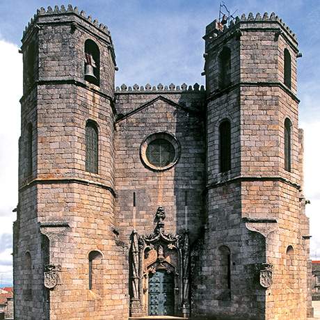 Fachada de la Catedral de Guarda