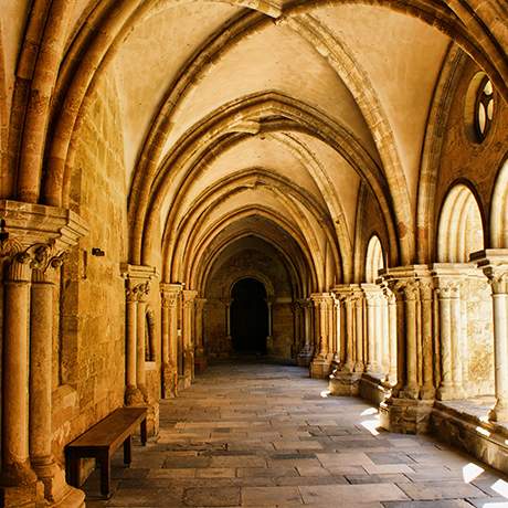galería del claustro de la Catedral Vieja de Coímbra