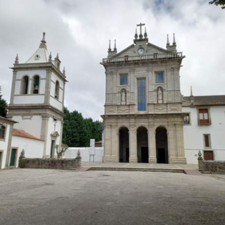 Mosteiro de Grijo em VNGaia