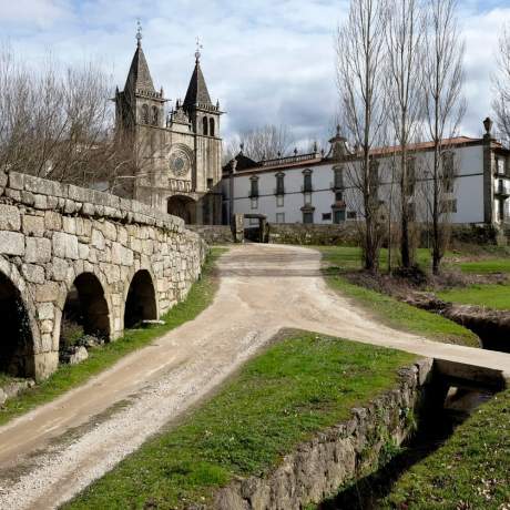 Acueducto y Monasterio de Pombeiro