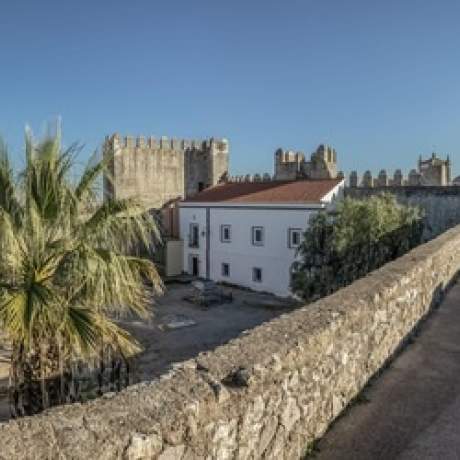 Museu e muralha do Castelo de Serpa