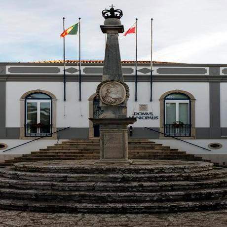 Obelisco alusivo a la Batalla de Ourique, Camino Portugués Central de Santiago Alentejo y Ribatejo