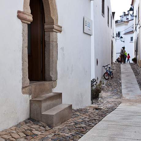 Entrada da Sinagoga medieval de Castelo de Vide