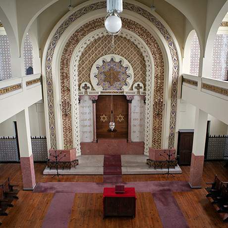 Interior de la Sinagoga Kadoorie - Mekor Haim, Oporto